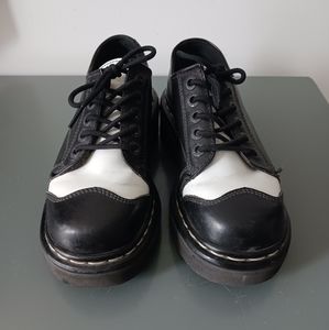 Dr. Martens Vintage